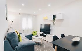 Aiara Apartment By People Rentals